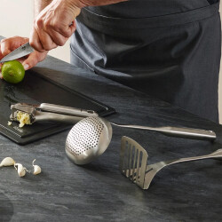 Fissler Essential Patates Ezici 34 cm - 4